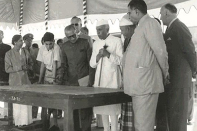 Prime Minister Nehru along with grandson Rajiv Gandhi ,  Dr. H.K. Mahtab and Burmese Prime Minister U.Nu visits Rourkela Steel Plant on 16.12.1957
